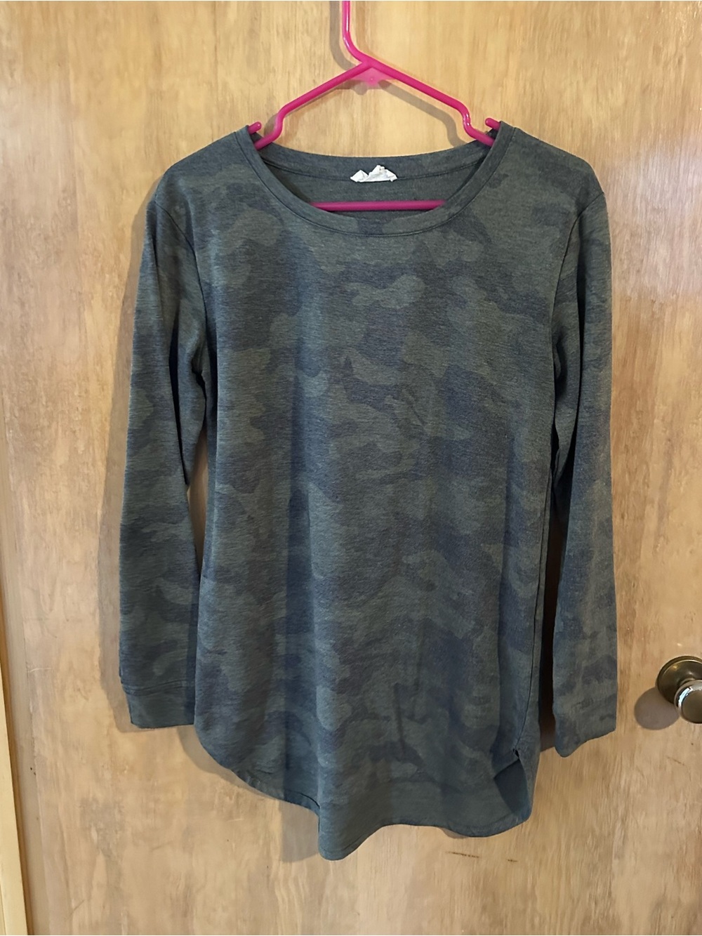 Jane and Delancey Girls' Long-Sleeve Camo Top - Olive